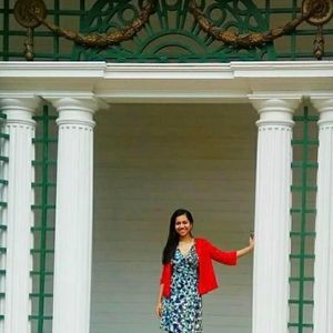 Meet your Posher, Jenyfer